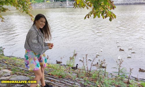 Serina Gomez, Sara Diamante Go Outdoors for ImmoralLive