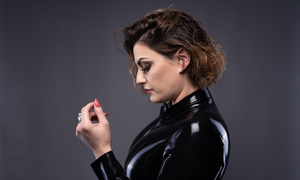 Dominatrix Countess Diamond Launches Revamped Website