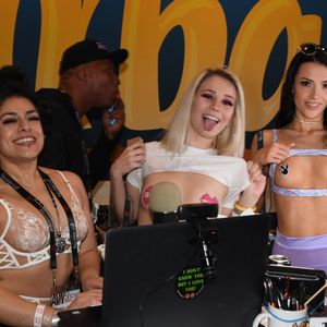 2020 AVN Expo - Chaturbate & ManyVids - Image 607848