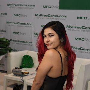 2020 AVN Expo - MyFreeCams - Image 607930