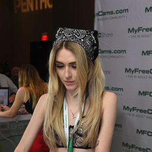 2020 AVN Expo - MyFreeCams - Image 607926