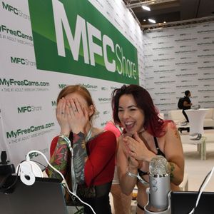 2020 AVN Expo - MyFreeCams - Image 607942