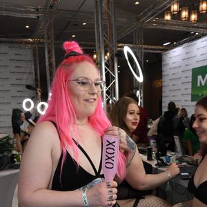 2020 AVN Expo - MyFreeCams - Image 607939