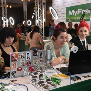 2020 AVN Expo - MyFreeCams - Image 607968