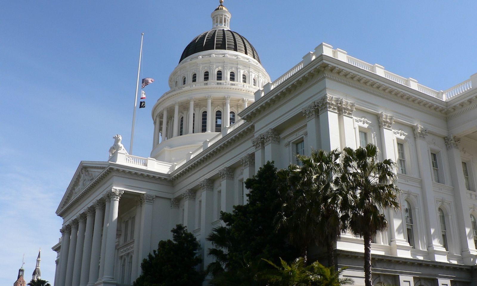 Bill Passes Granting Many Freelance Workers Exemptions From AB5