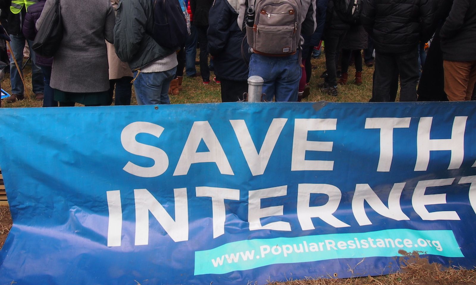 Mozilla, Reddit, Others Call on FCC to Reinstate Net Neutrality