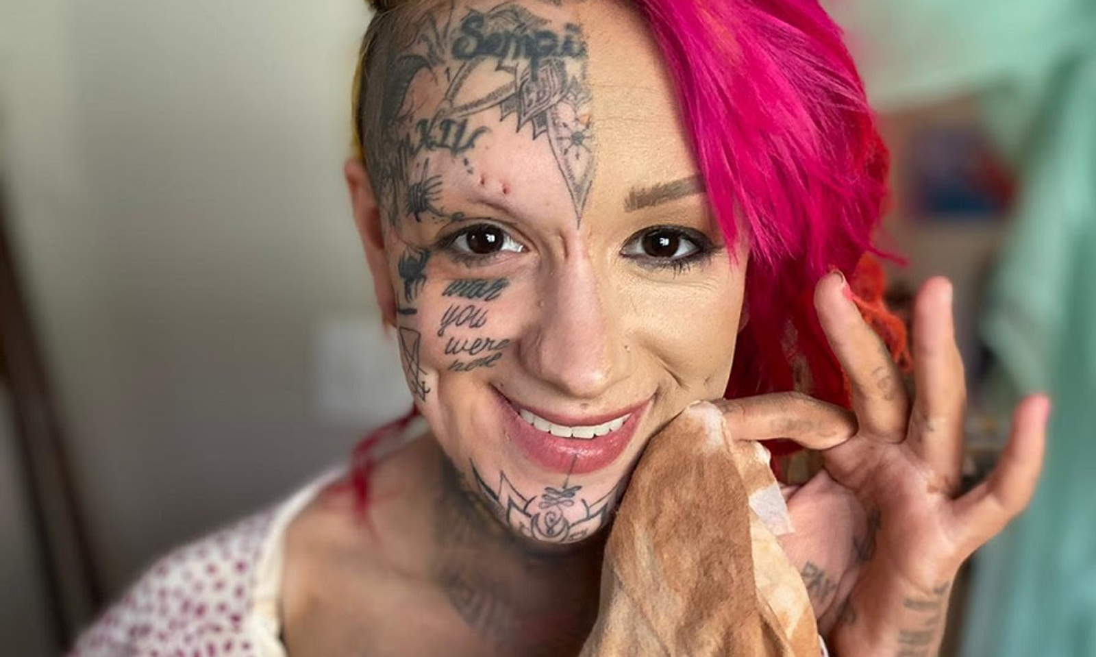 Alt Erotic's Face Tat Mami Appears on Truly Series 'Transformed'