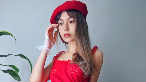 AVN Stars Spotlight: Aria Parker