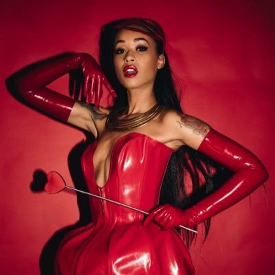 Skin Diamond to Appear at Las Vegas Adam & Eve Store