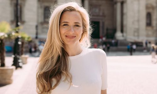 Sex Tech Expert Bryony Cole Joins the MŌN Social Audio App Team
