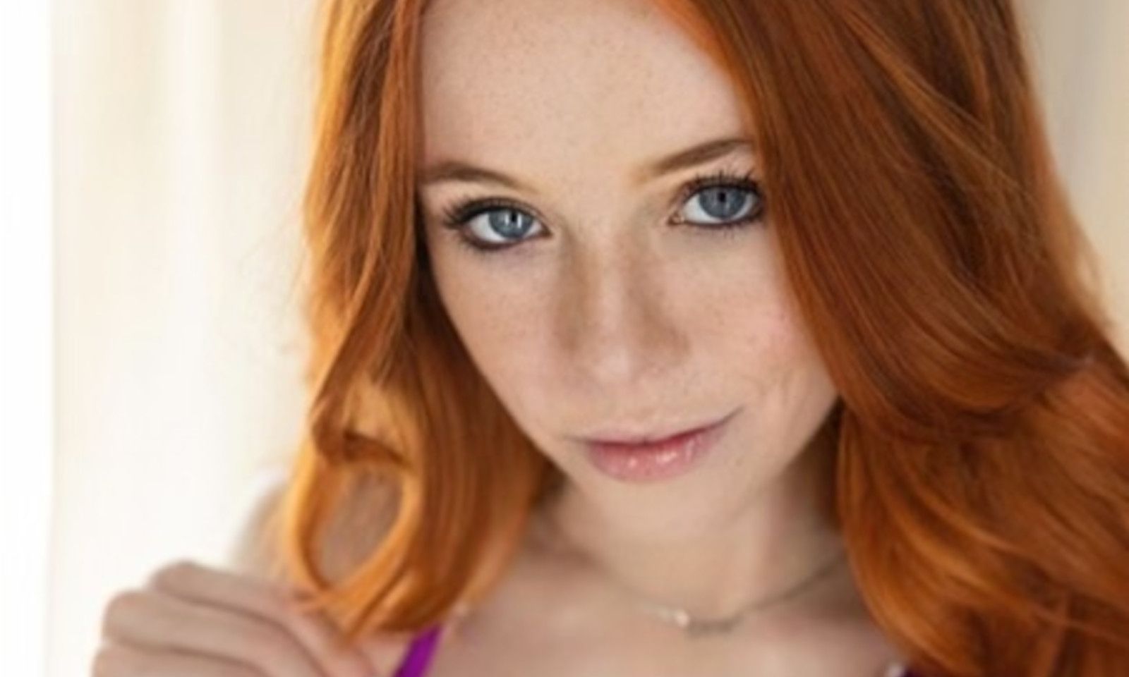 Madi Collins Stars in Reality Kings' ‘Matching Redheads’