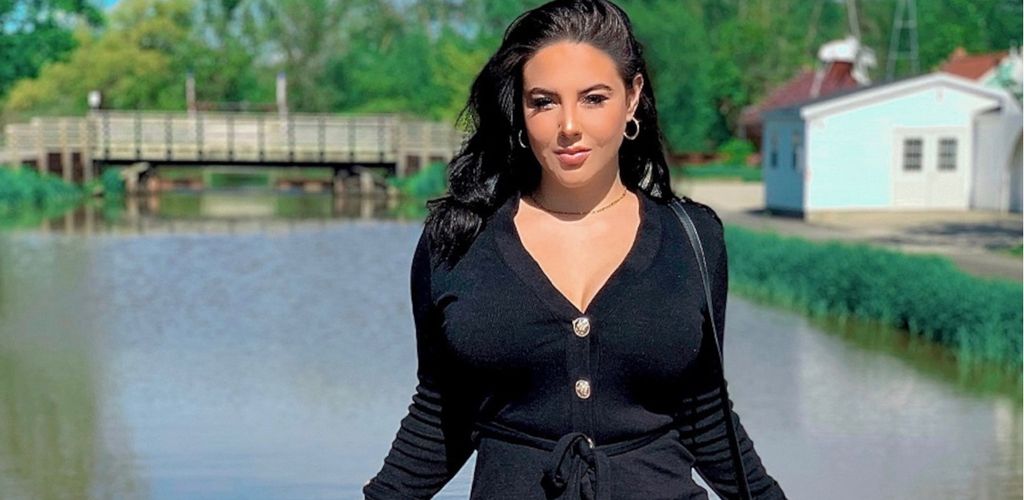 OnlyFans Model Cinthya LaRose Launches Pro-Choice Fundraiser | AVN