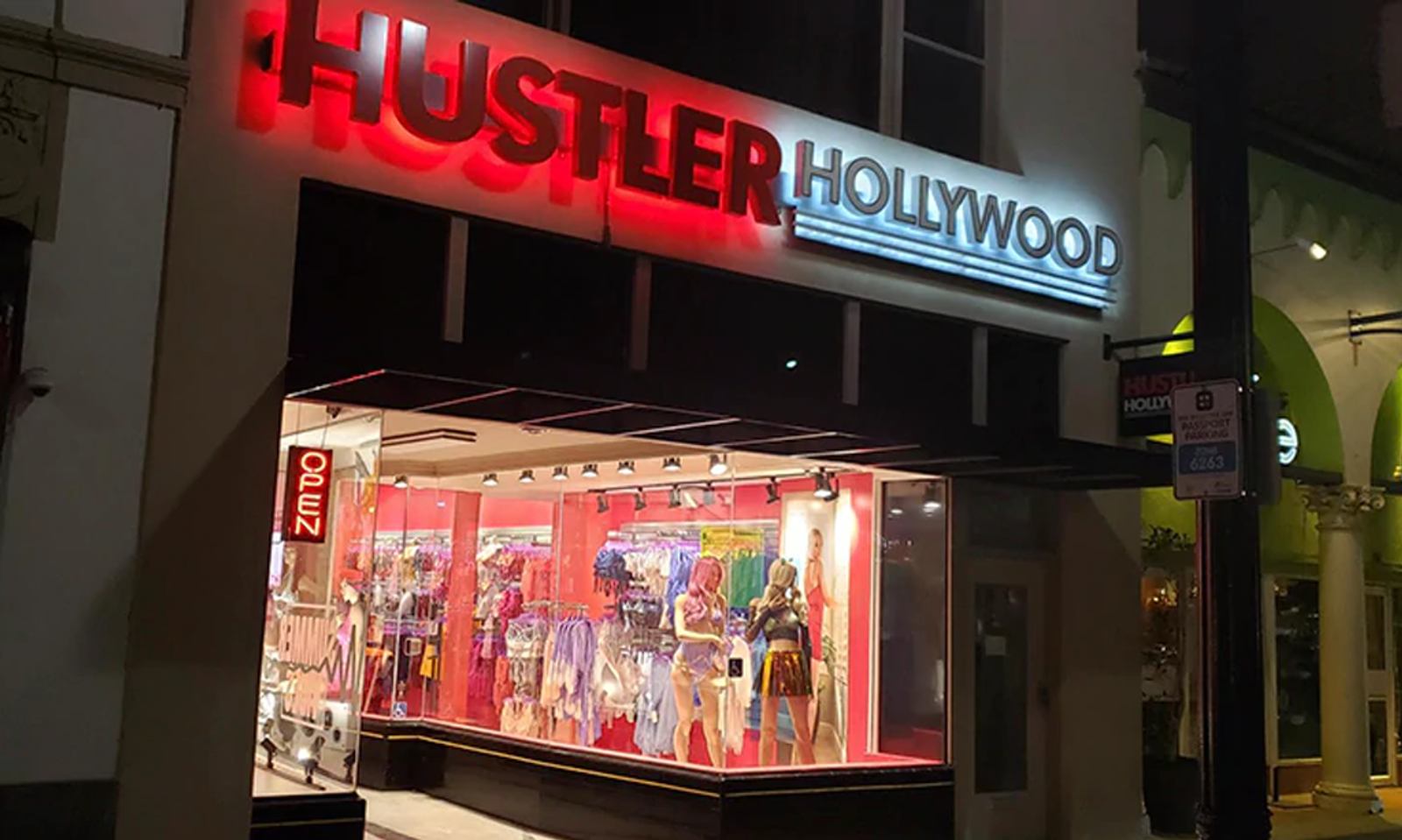 Hustler Hollywood Opens 40th Store in Old Town Pasadena