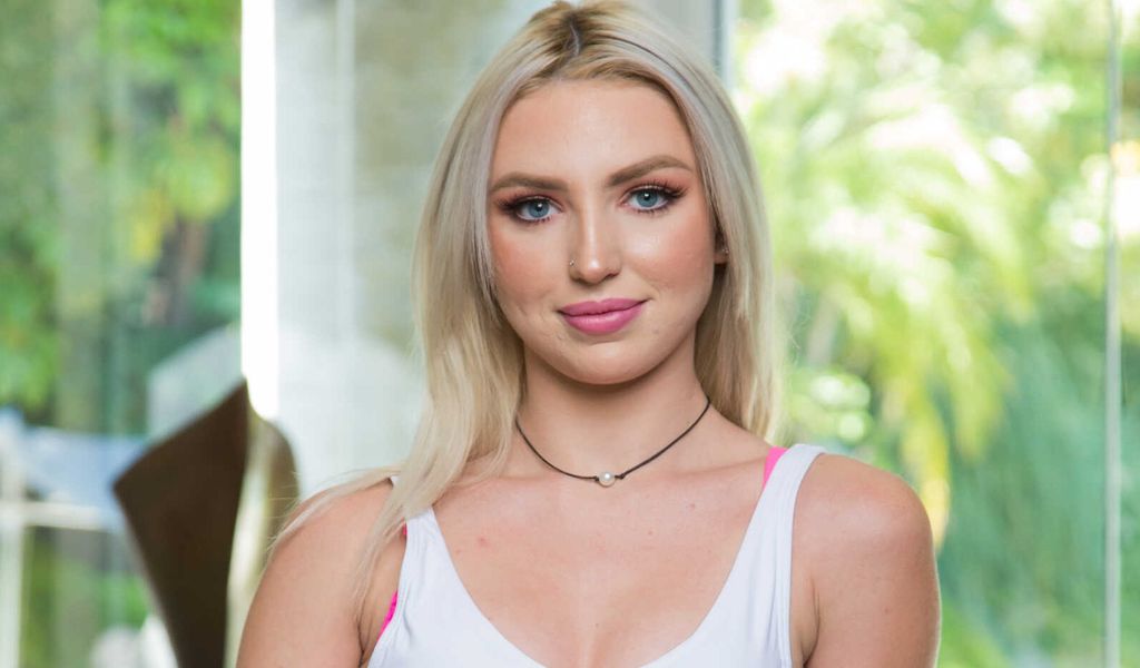 Britt Blair Plays a Lustful Coed for My Sister's Hot Friend AVN