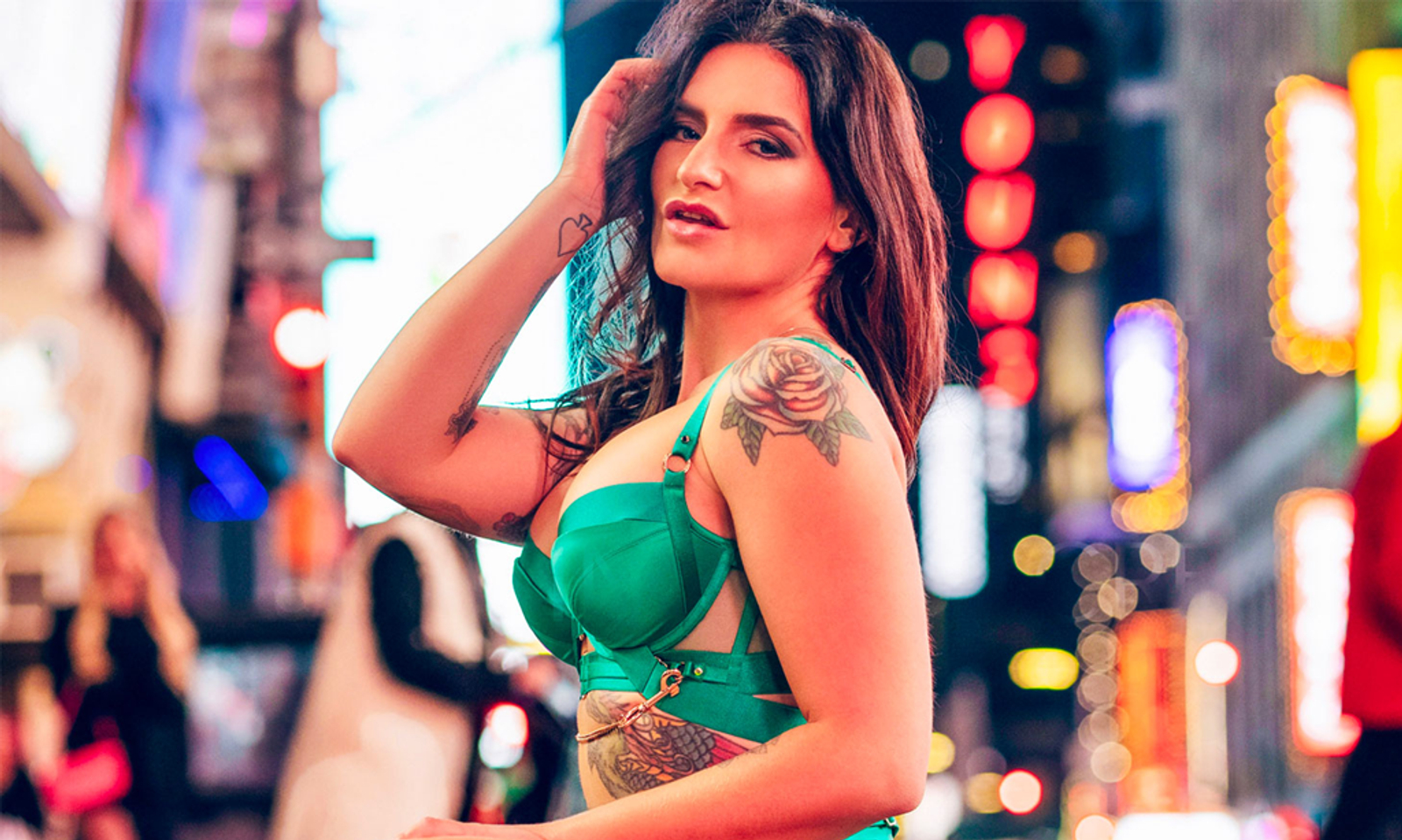 Meet Hardcore Performer Adreena Winters at Exxxotica NJ