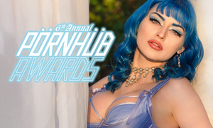 Jewelz Blu Celebrates Her Win at the 6th Annual Pornhub Awards