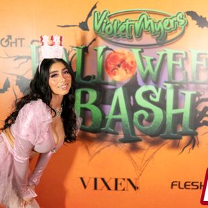 Violet Myers' Halloween Bash - Image 618947