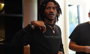 Marvin Love Returns to Brazzers to Direct Three-Way Scene