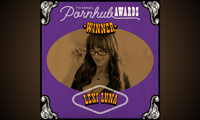 Lexi Luna Wins 2025 Pornhub Award for Favorite MILF