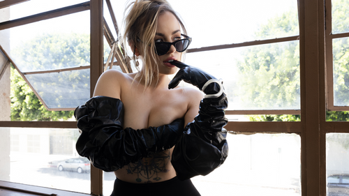 Anna Claire Clouds: The Female Performer of the Year Interview