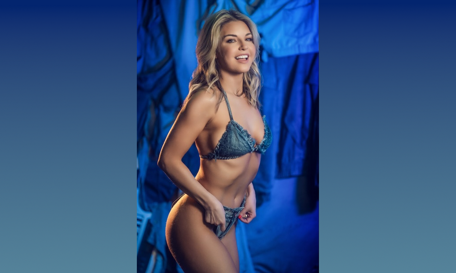 Eila Adams Unveils Signature Fleshlight Pro