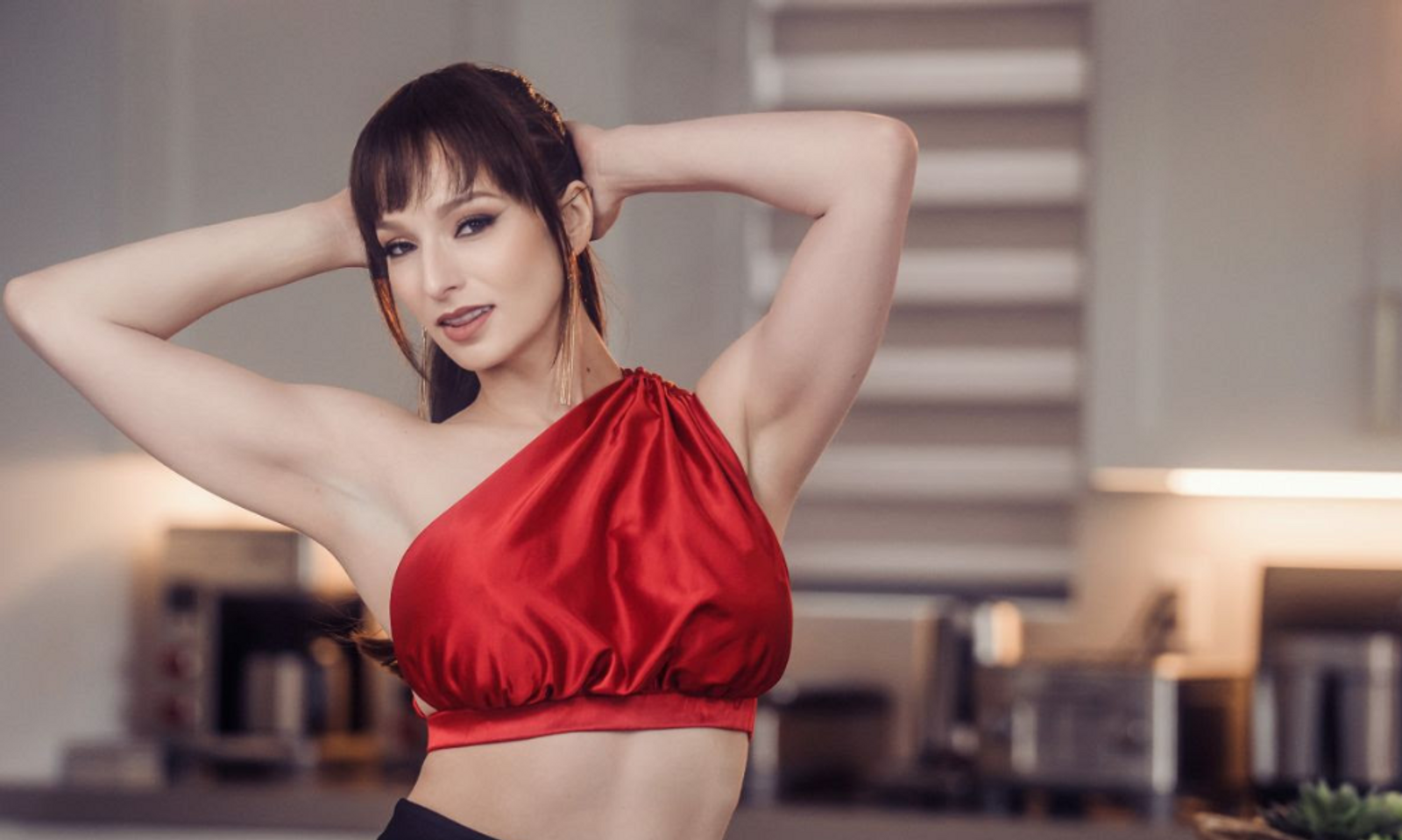 Lexi Luna Wins MILF of the Year at 2025 XRCO Awards
