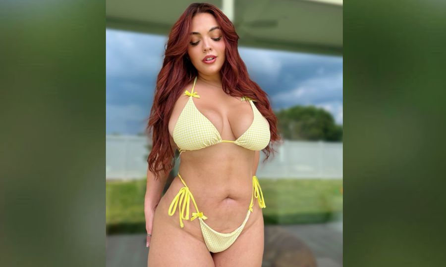 Scarlett Venom Stars in Reality Kings Three-Way