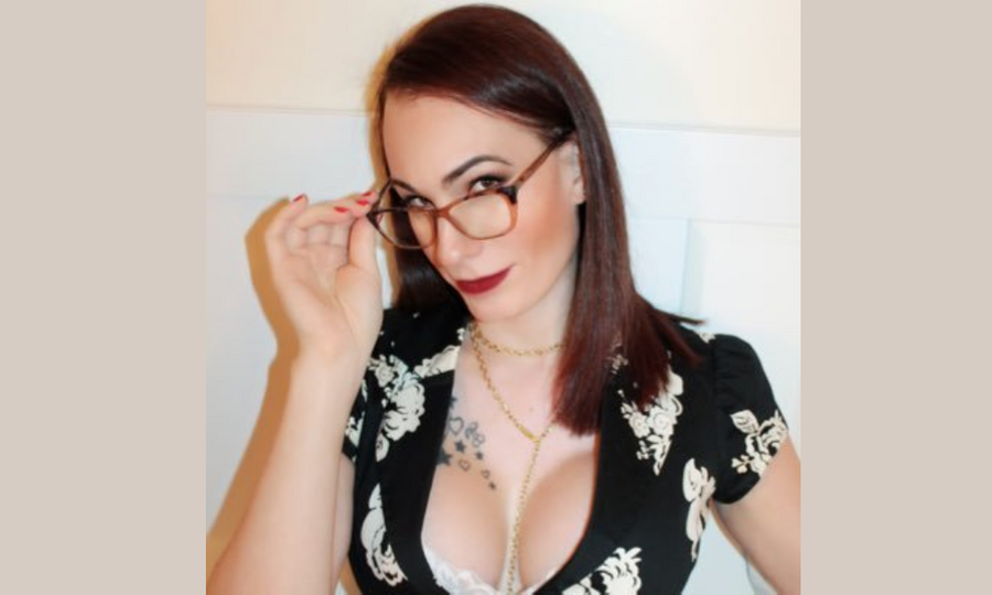 Ms Julia Epiphany Interviewed by Adult Empire