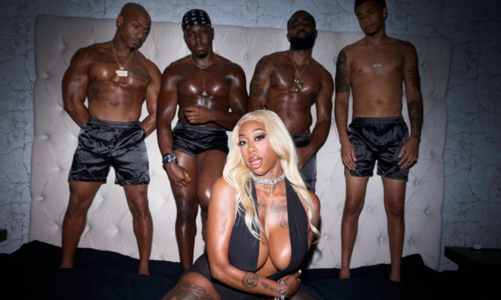 Ricky's Room Debuts Baby Gemini Blowbang