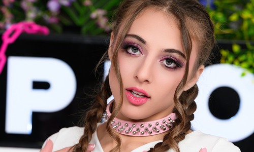 Gia Derza Heads Up 4th 'Hookup Hotshot: Internet Sex Addicts'