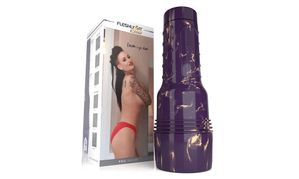 Brooke Lyn Rose Presents Fleshlight Pro ‘The Lady Rose Stroker’