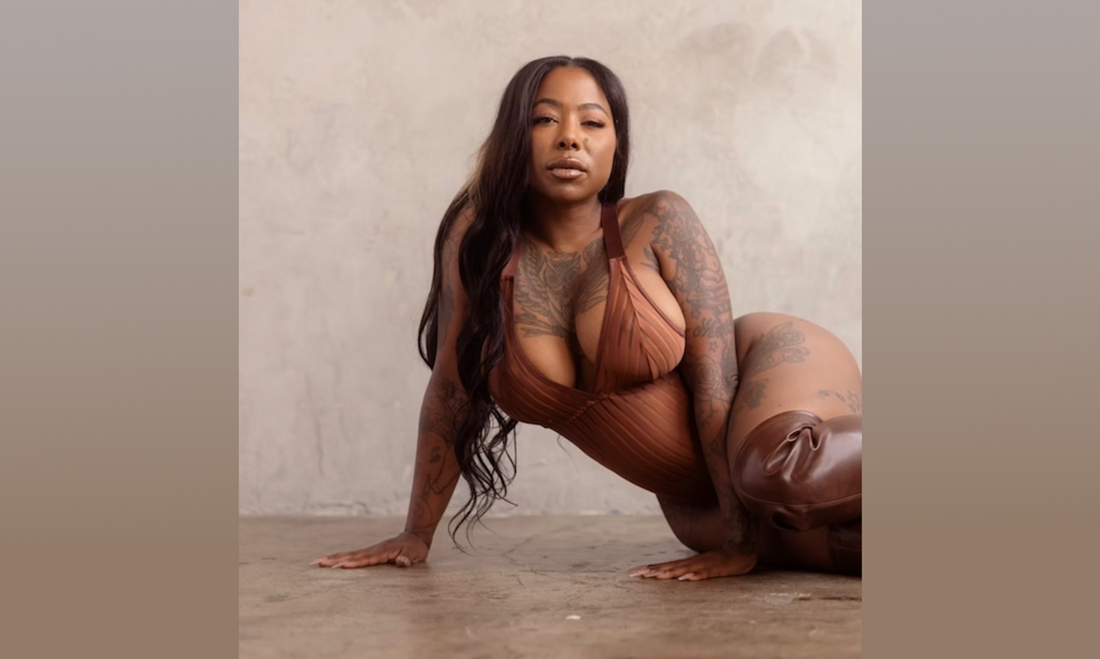 GoGo Zombi Celebrates ‘GobblesGiving’ on Ham Radio Show Tonight