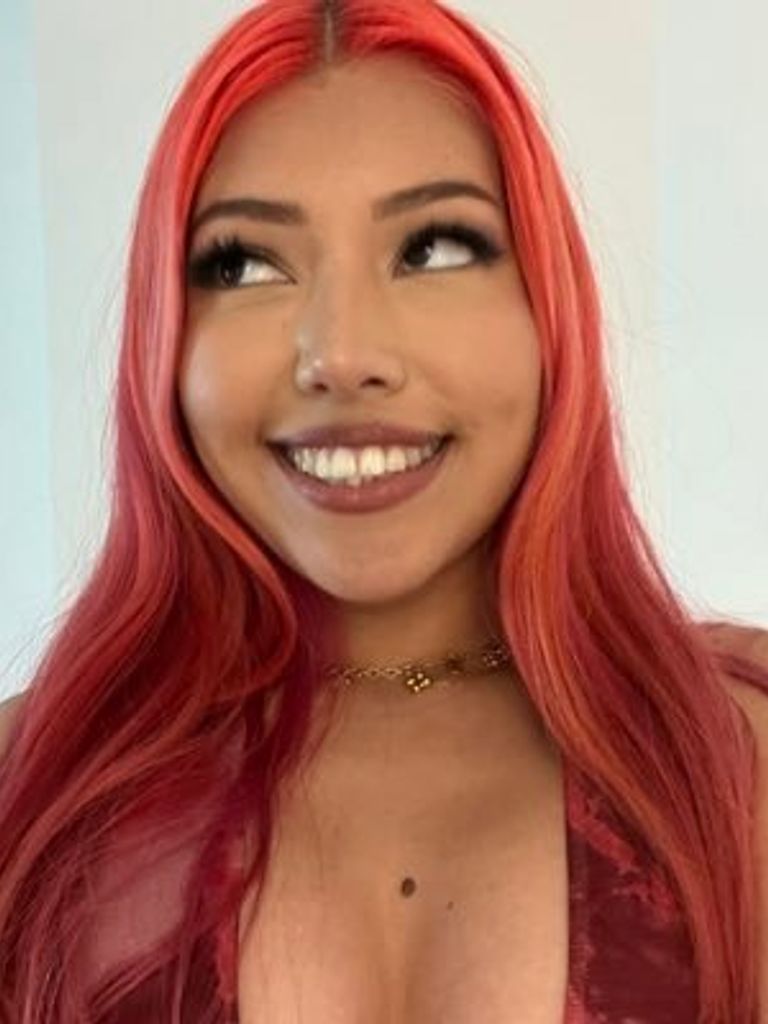 Sofie Gostosa and Persian Piper