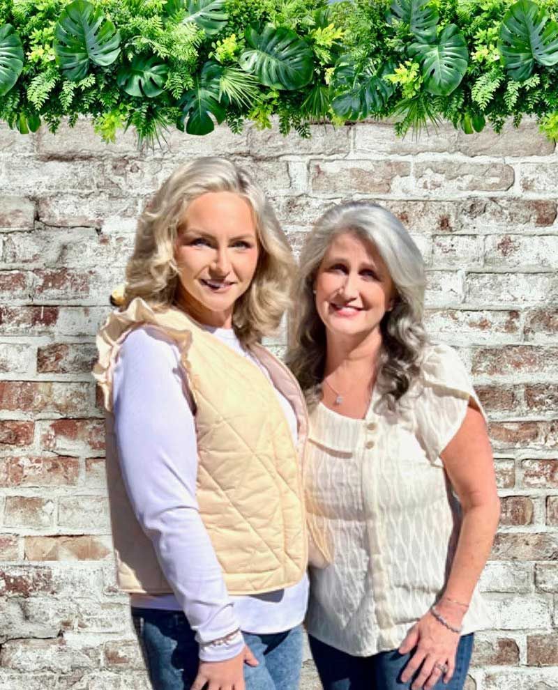 Linda and Kelly (Linda's Toy Box)