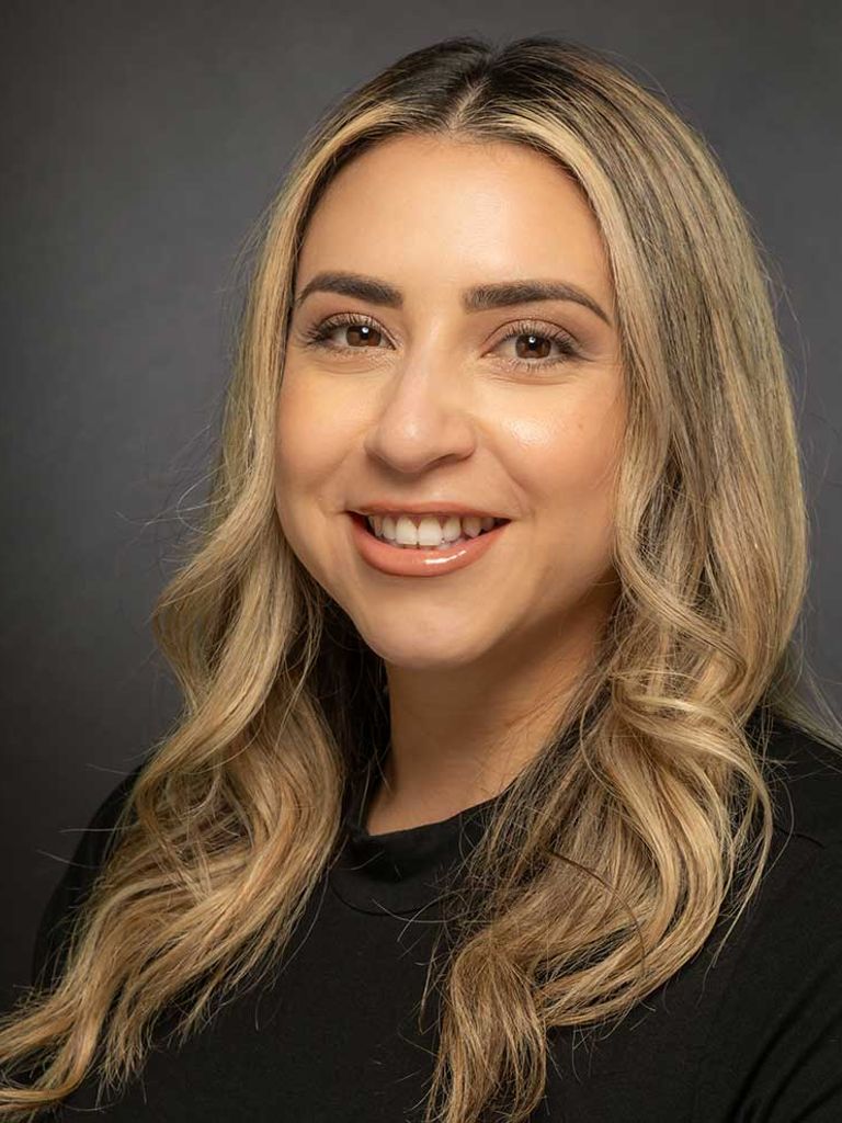 Mariana Cabanas (Road)