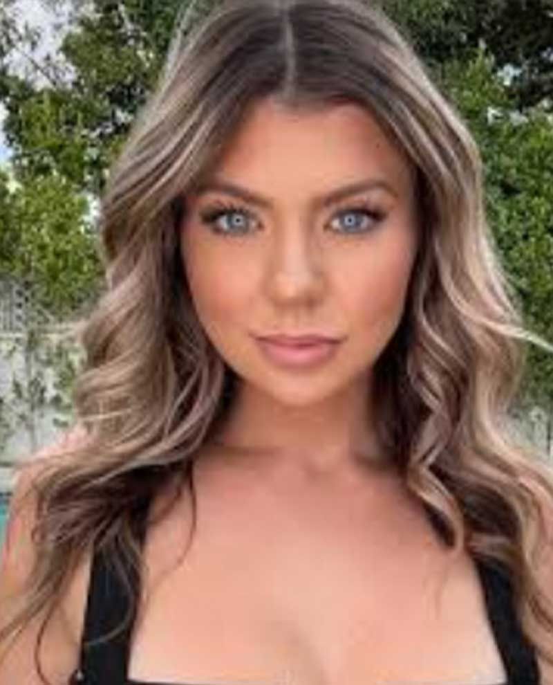 Brittany Greenberg (Manager)