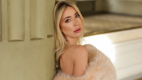 MFC's TooMuchGirl Featured in March Issue of CAMStar