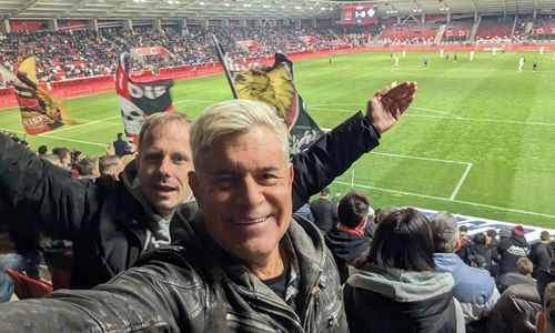 'Porno' Dan Leal featured in Hungary’s Largest Media Outlet