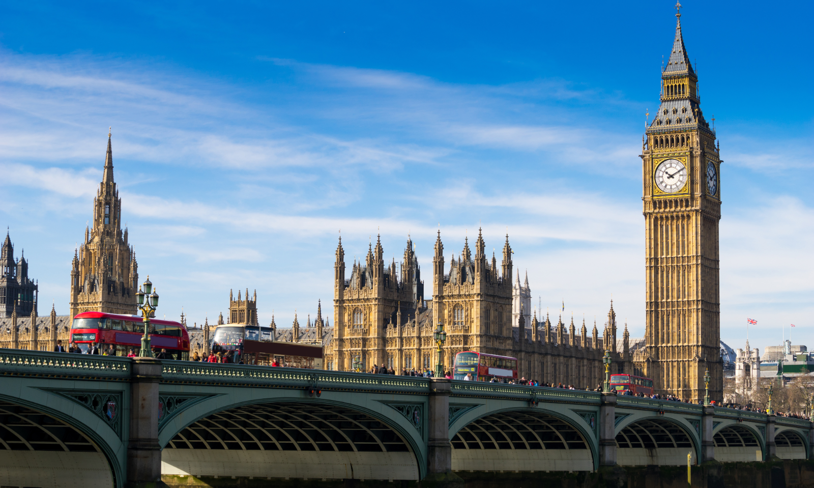 Starmer's Government Opposes U.K. MPs Voting to Ban Taboo Porn