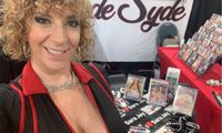 Sara Jay to Sign at Exxxotica Chicago