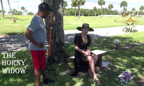 DD White Plays 'The Horny Widow' on LoyalFans