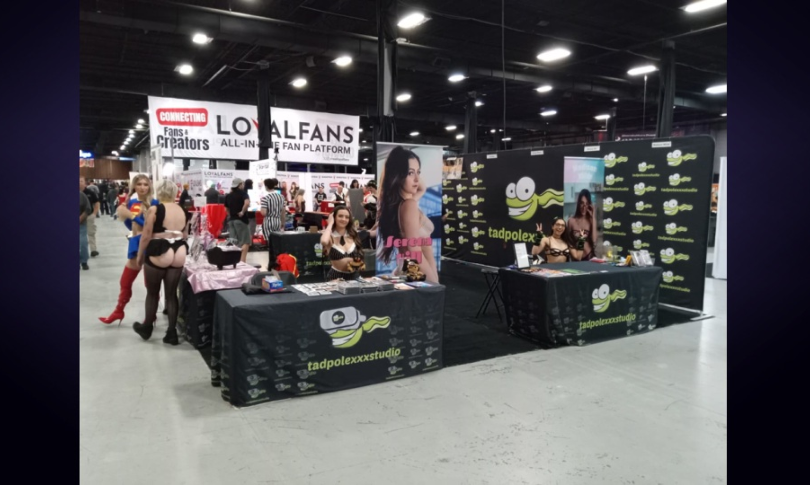 TadpoleXStudio Returns to Exxxotica Chicago