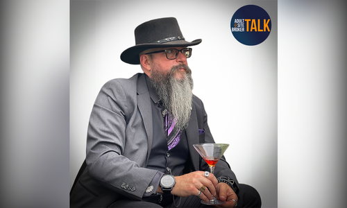 'Adult Site Broker Talk' Welcomes Tanguy De Courson of SpicyGigs