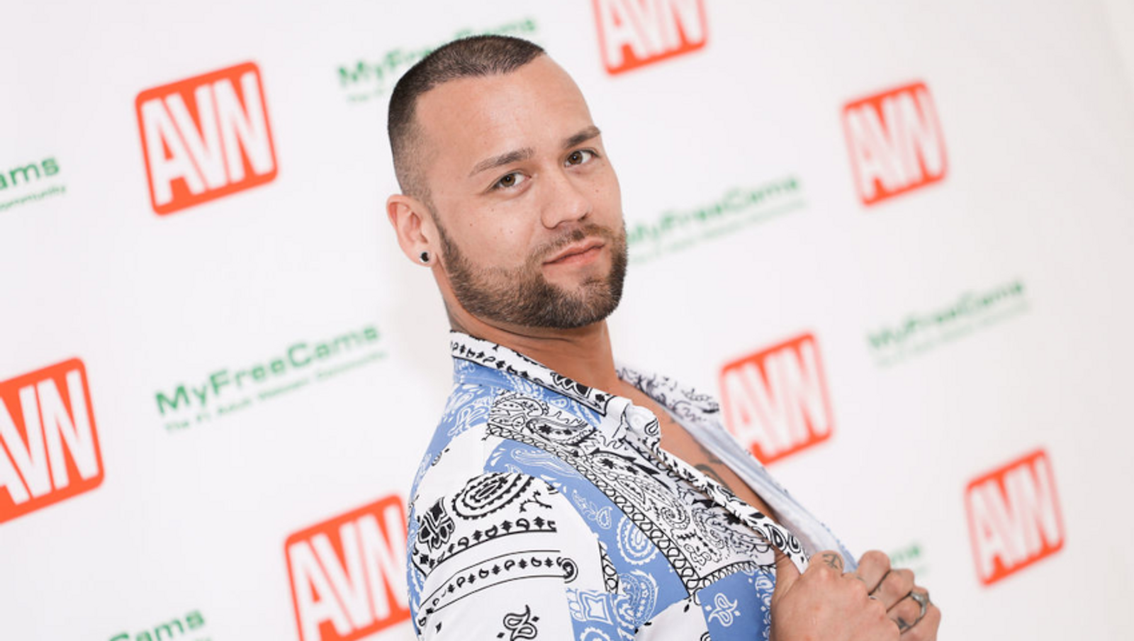 Up Close With London Ford