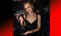 Serenity Cox Named Favorite Fetish Model at 2026 Pornhub Awards
