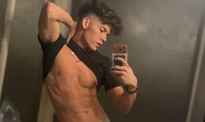 Drake Von Charged With Misdemeanor DUI