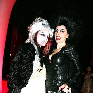 Matt Zane and Tera Wray Host Halloween Bash at NRG Studios - Image 40386