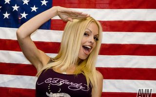 Jesse Jane Gets Slightly Sinful