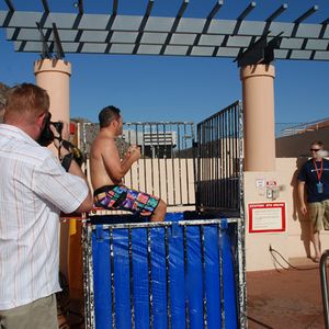 Webmaster Checks Dunk Tank at The Phoenix Forum 2009 - Image 73737