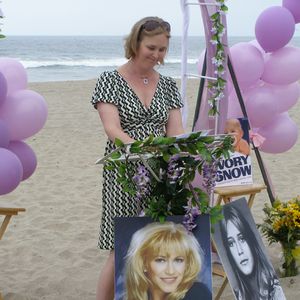 Marilyn Chambers Memorial - Image 76182